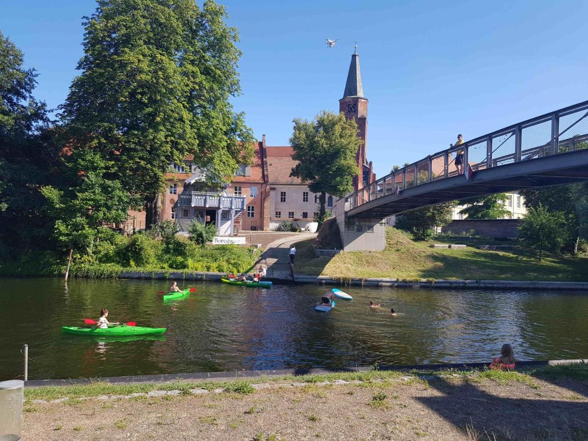 helles Apartment über den Havel-Gärten KARINO Brandenburg an der Havel Exterior foto